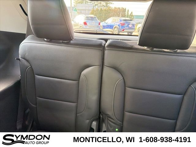 Used 2018 GMC Acadia SLT image 19