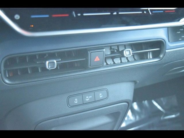 New 2025 Volkswagen ID. Buzz Pro S image 24