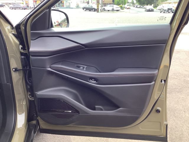 New 2026 Jeep Cherokee Overland w/ Trailer Tow Group image 39