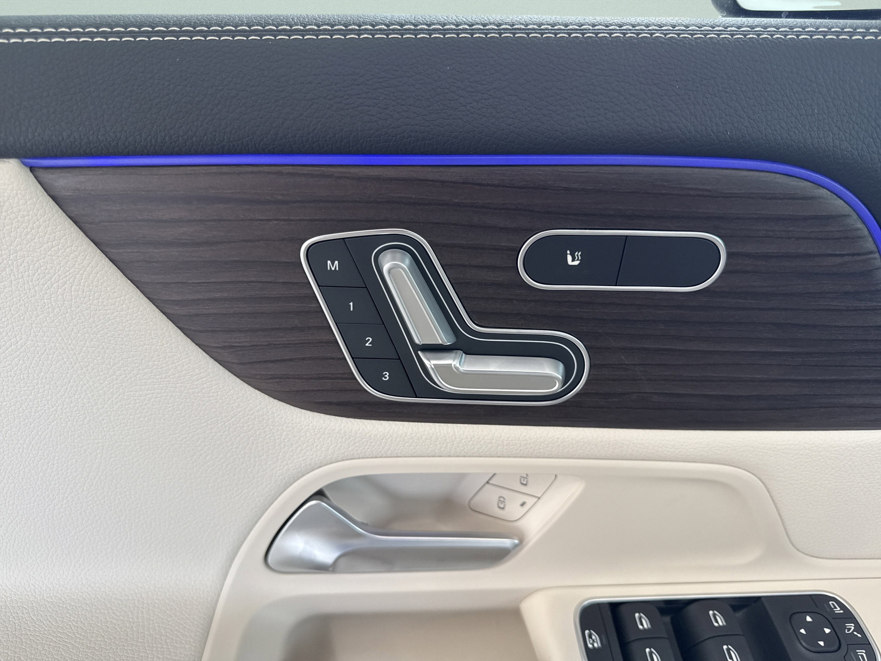 New 2026 Mercedes-Benz GLA 250 image 11