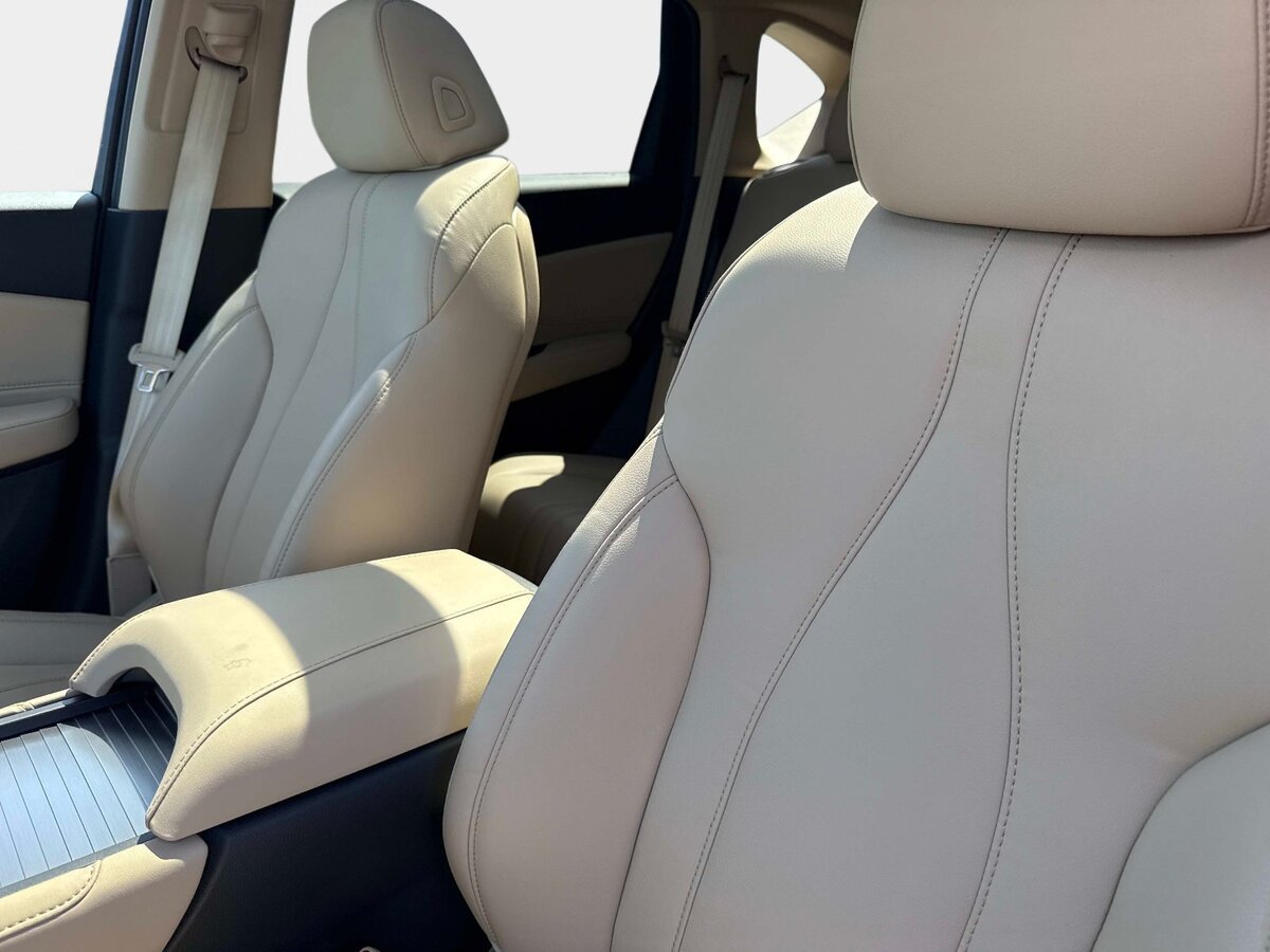 Used 2024 Acura RDX SH-AWD image 28