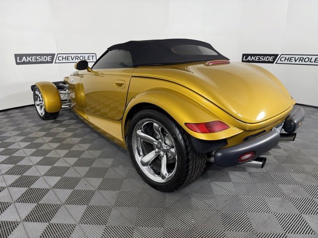 Used 2002 Chrysler Prowler image 4
