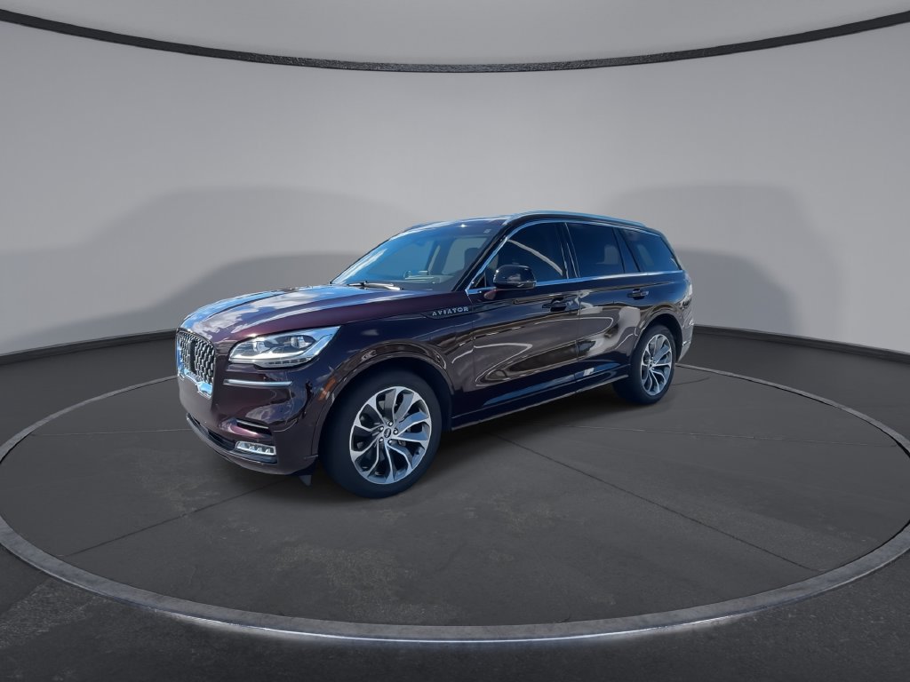 Used 2023 Lincoln Aviator Grand Touring w/ Equipment Group 301A AWD/4WD image 4