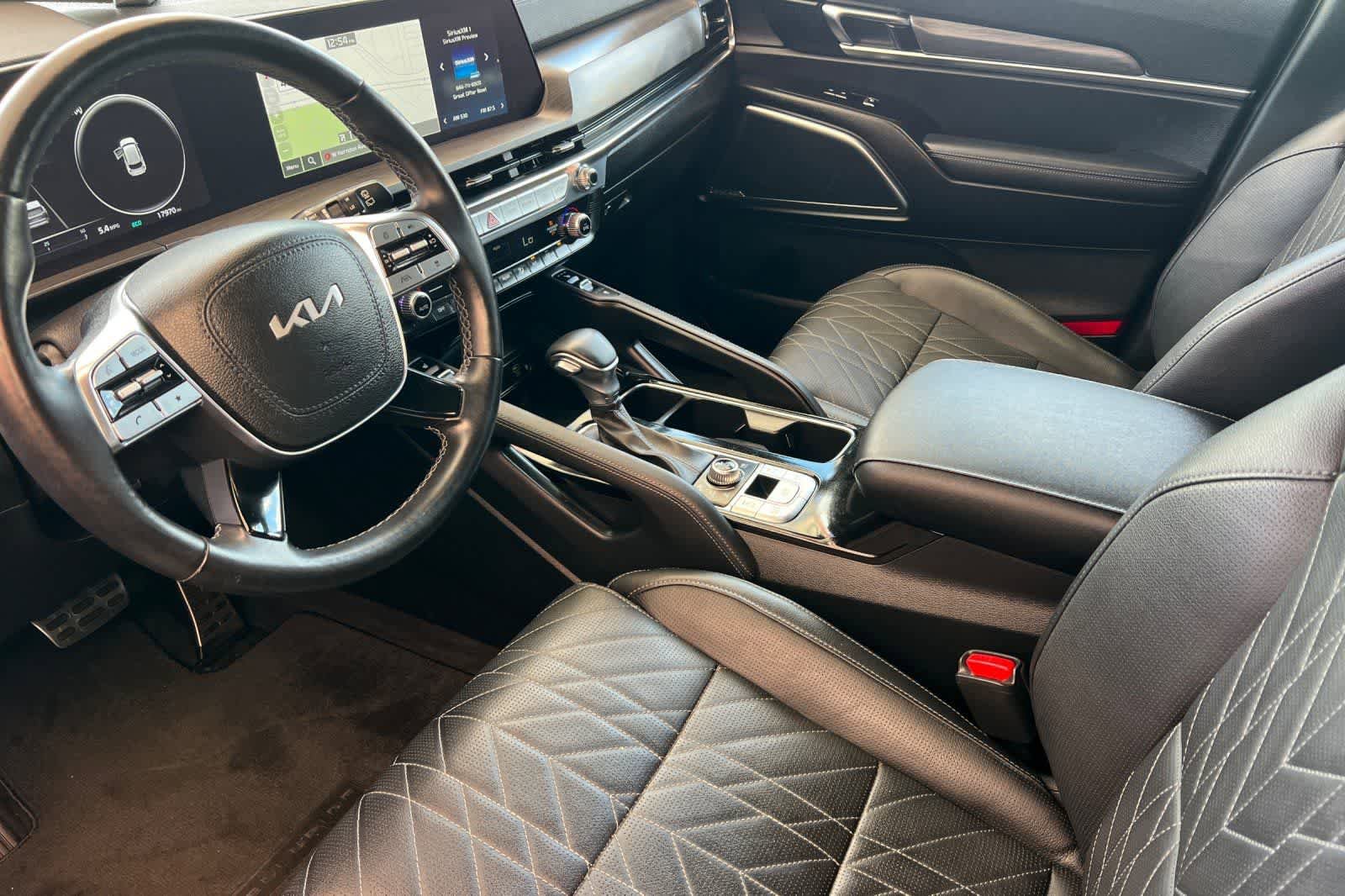 Used 2023 Kia Telluride SX X-Line AWD/4WD image 12