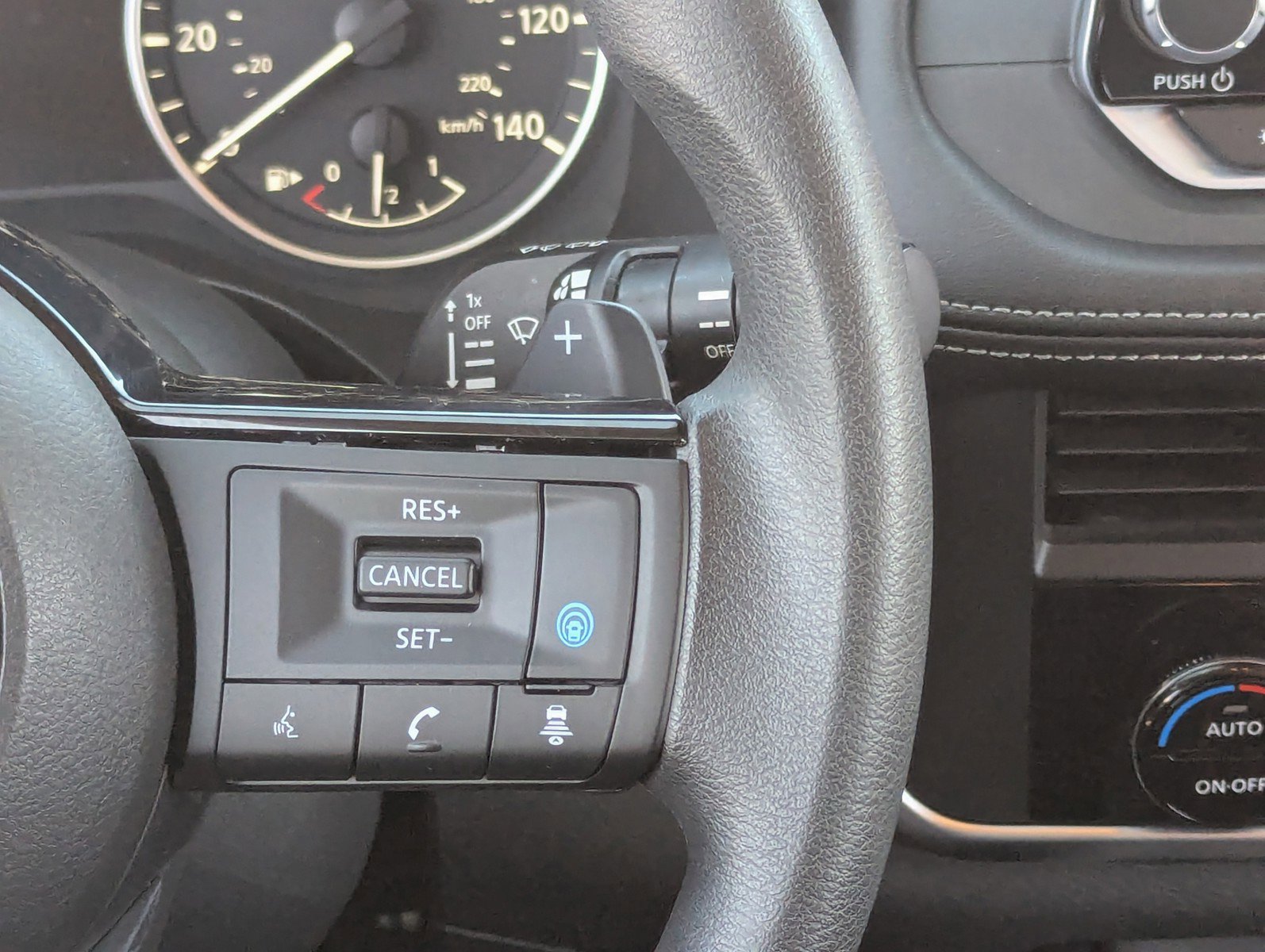 Used 2023 Nissan Rogue SV image 25