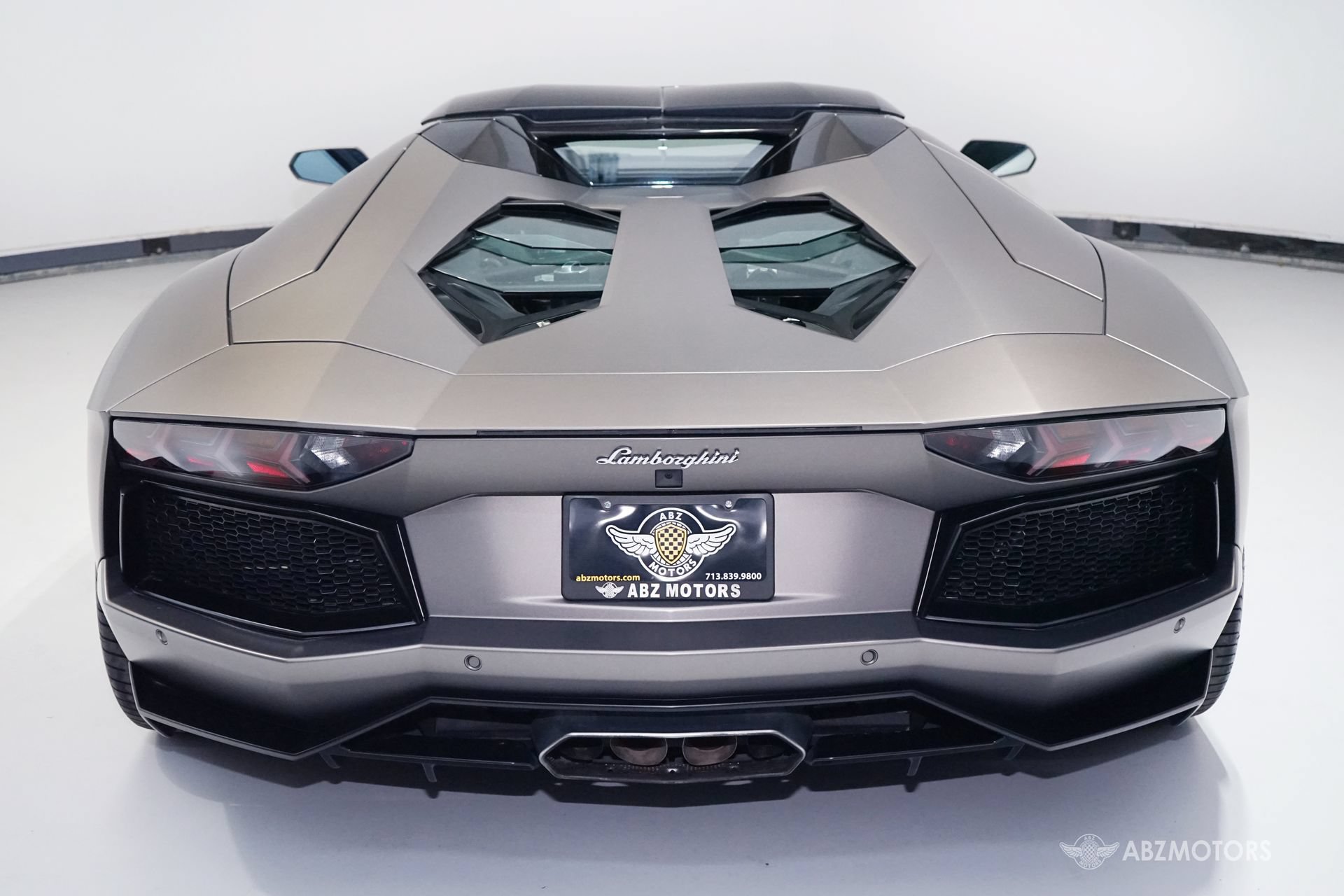 Used 2015 Lamborghini Aventador LP 700-4 AWD/4WD image 8