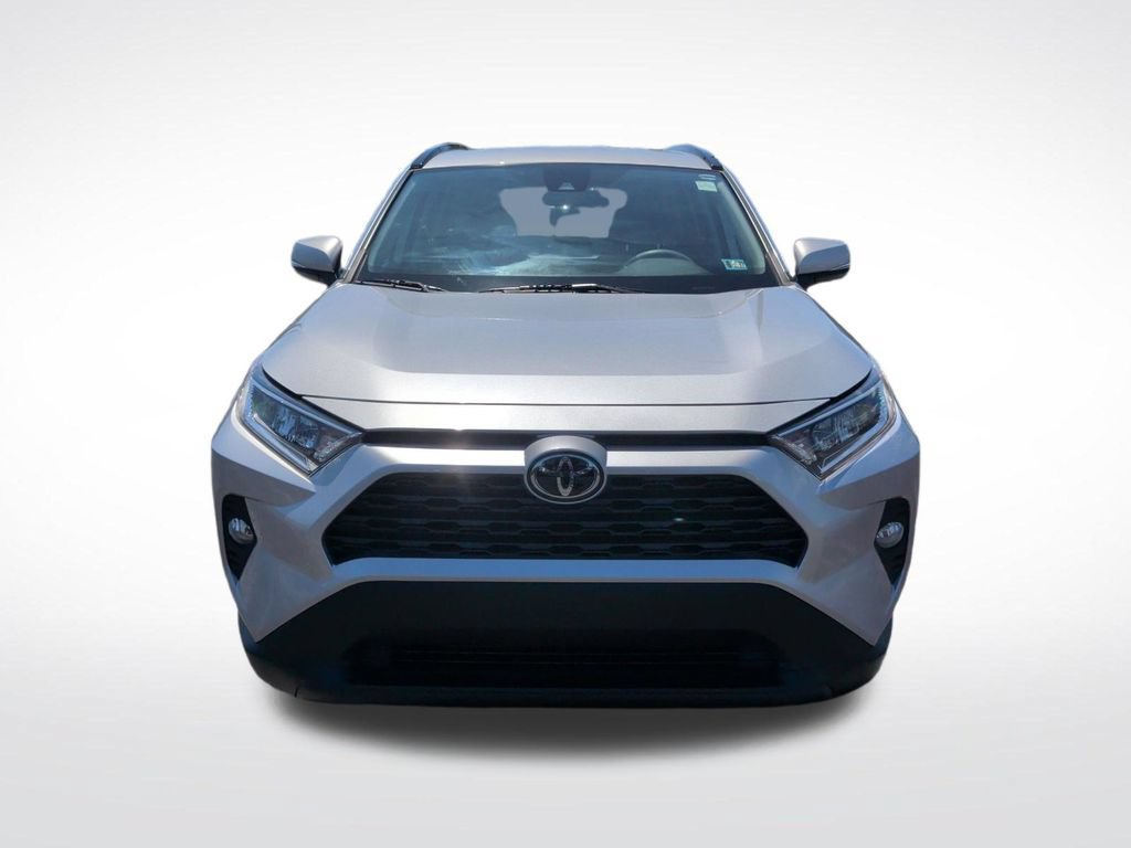 Used 2021 Toyota RAV4 XLE AWD/4WD image 11
