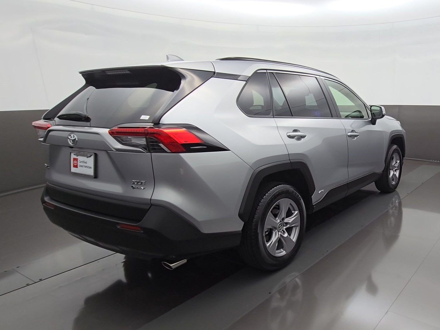 Certified 2025 Toyota RAV4 XLE w/ Convenience Package AWD/4WD image 7