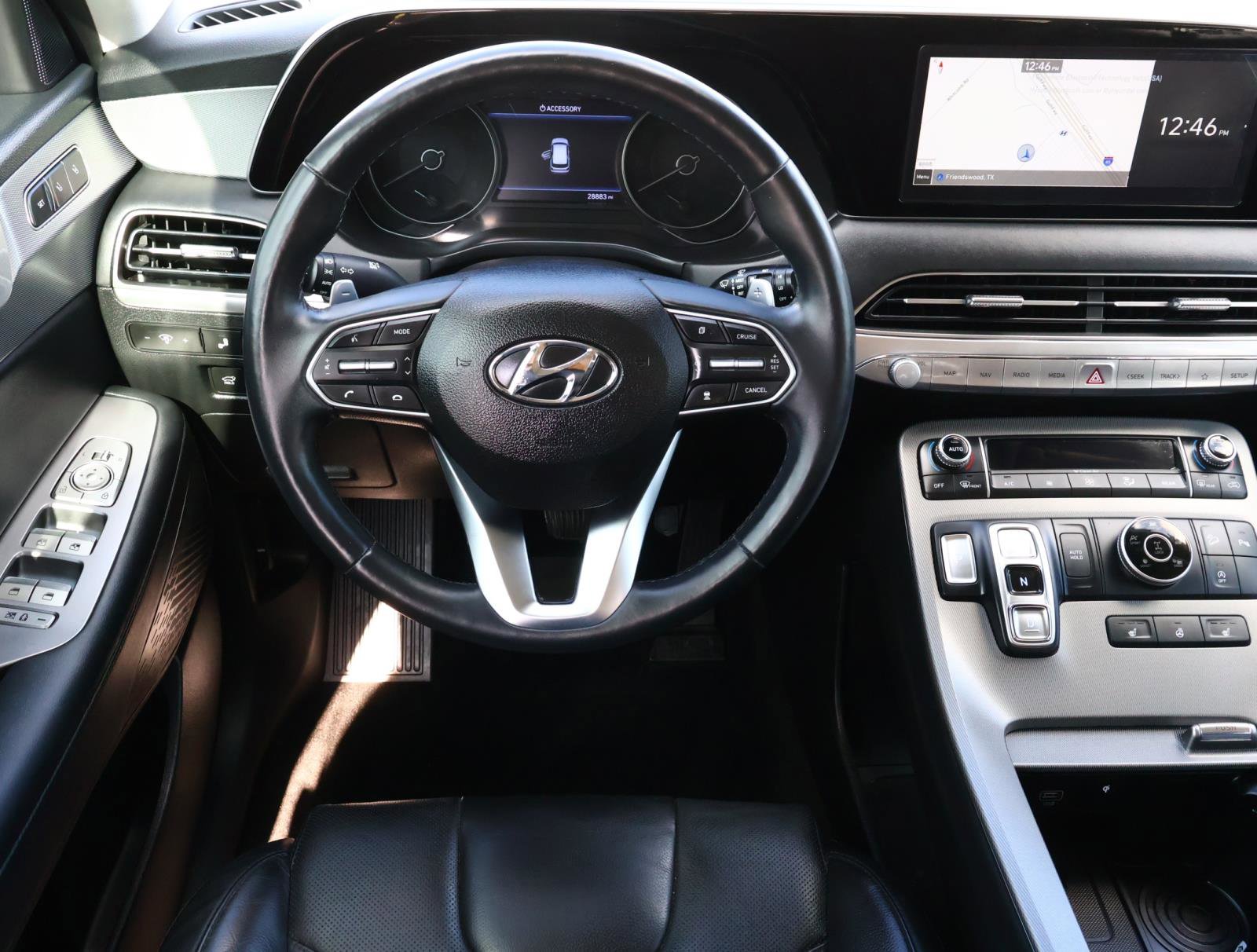 Used 2022 Hyundai Palisade SEL w/ 8P Bench Seat Package image 9