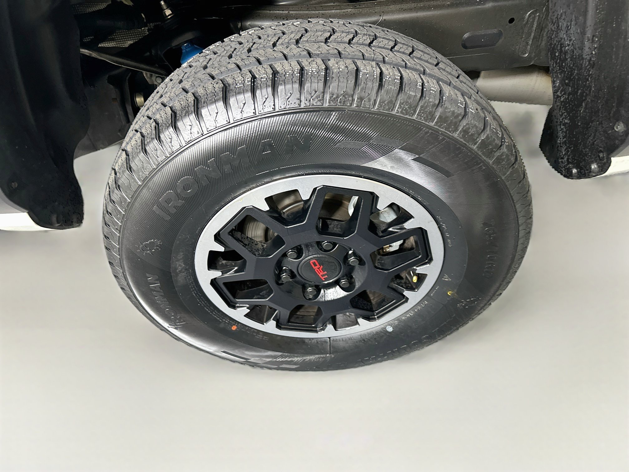 Used 2026 Toyota Tacoma TRD Off-Road AWD/4WD image 11