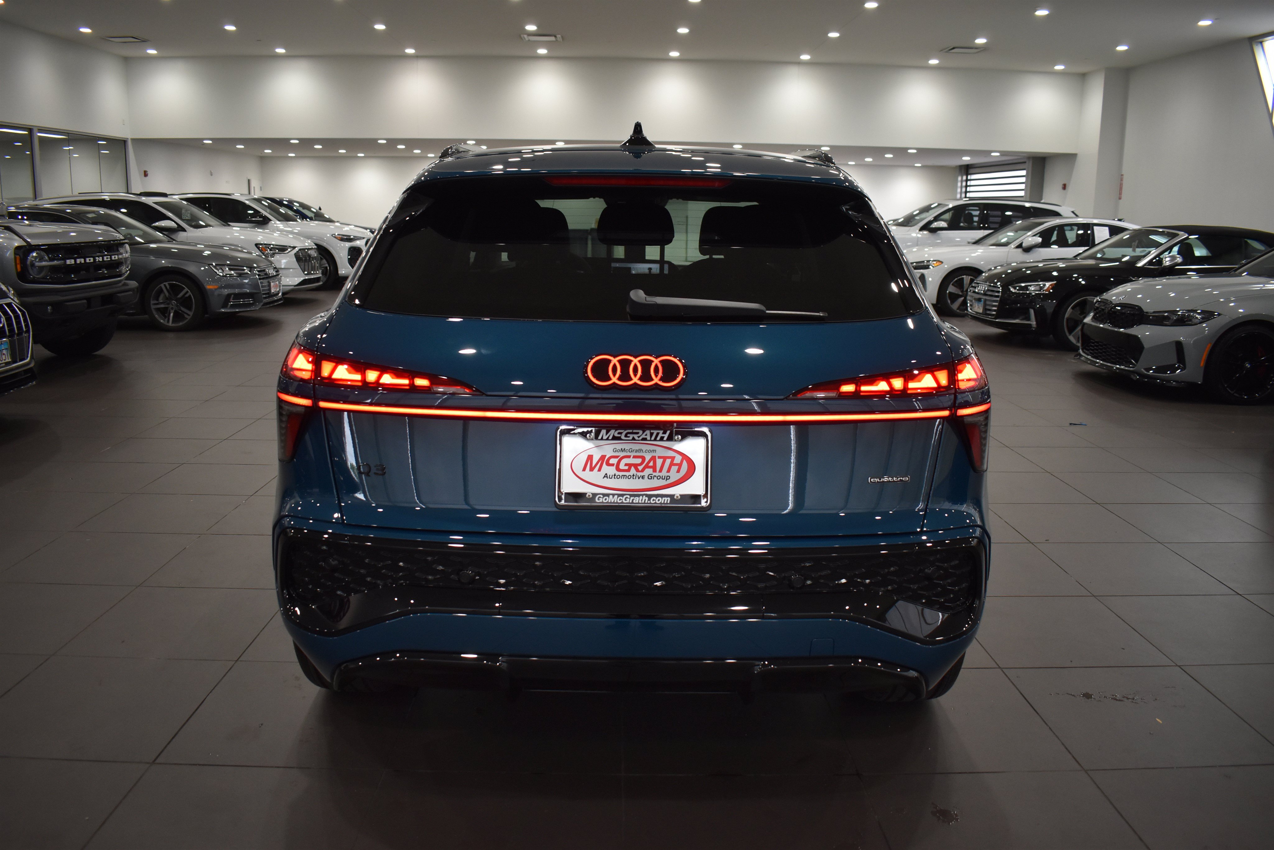 New 2026 Audi Q3 quattro 2.0T AWD/4WD image 6