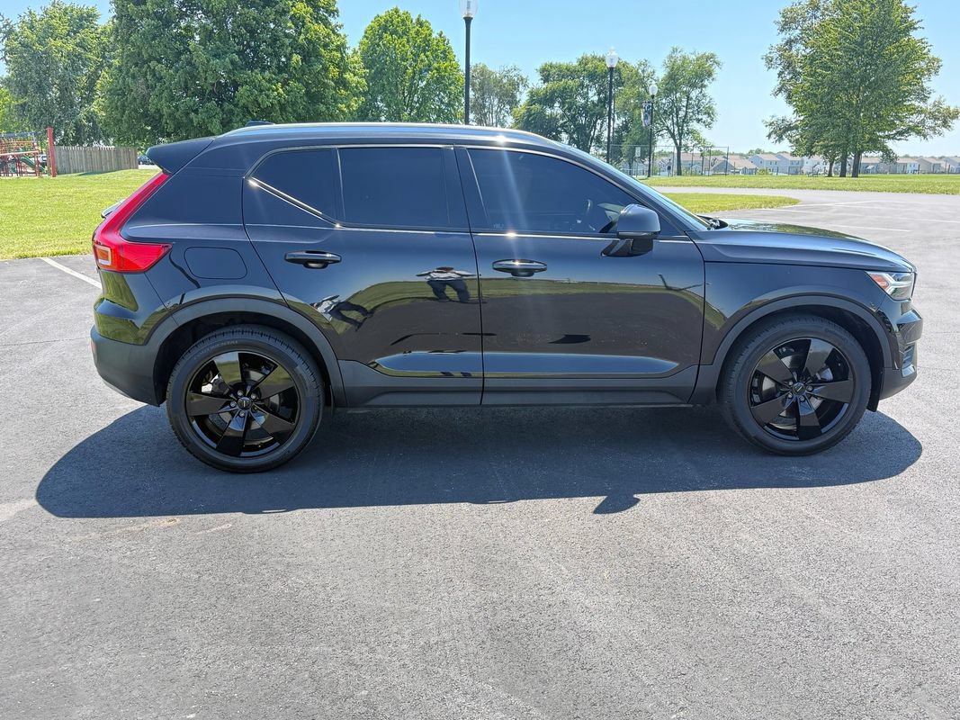 Used 2019 Volvo XC40 T5 Momentum AWD/4WD image 4