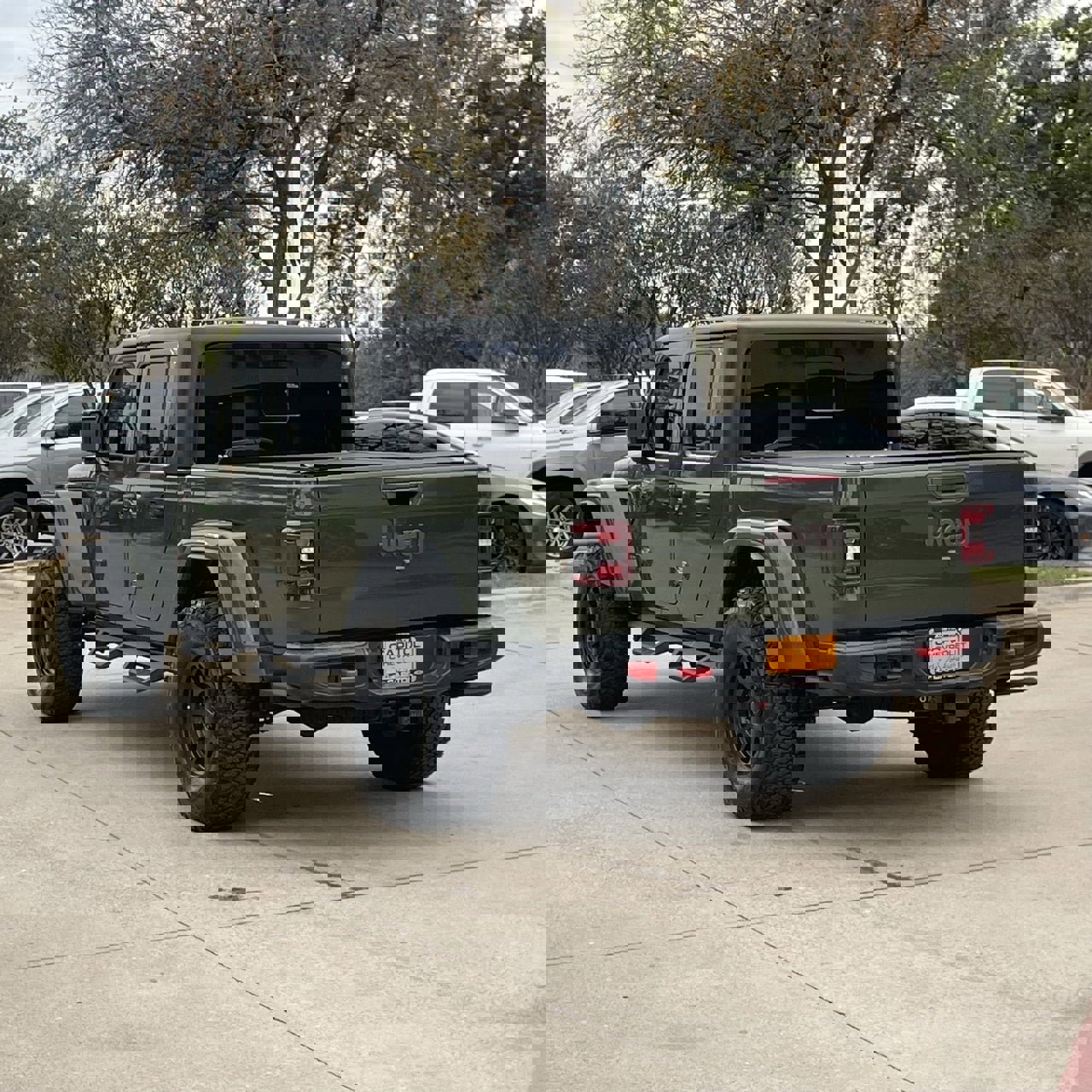 Used 2022 Jeep Gladiator Rubicon w/ LED Lighting Group image 4