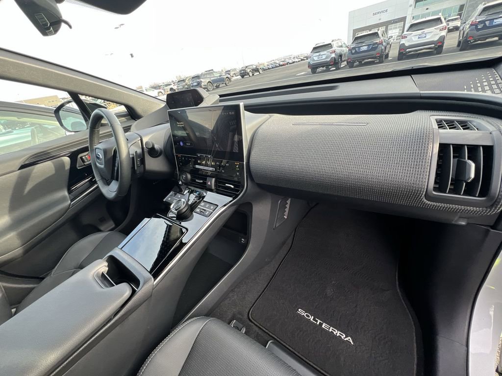 Used 2023 Subaru Solterra AWD image 28
