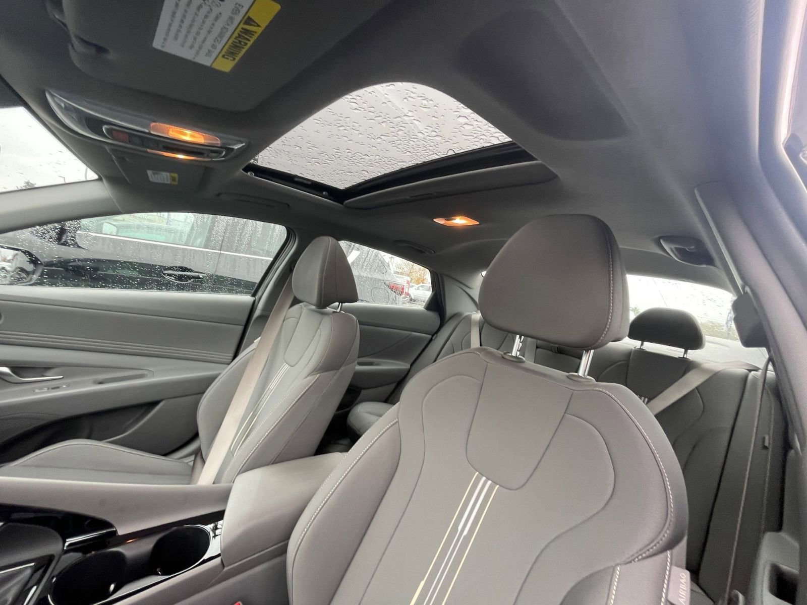 Used 2025 Hyundai Elantra SEL image 22