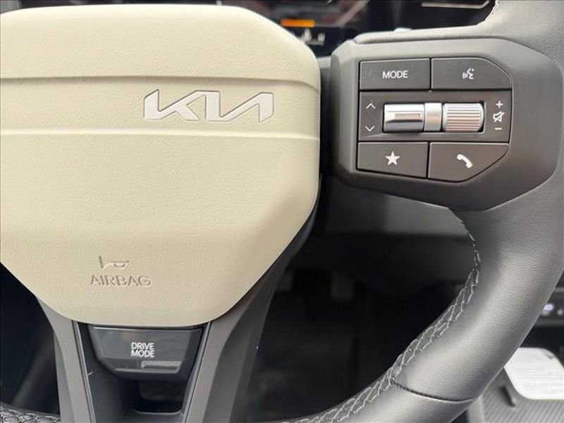 New 2026 Kia K4 GT-Line image 24
