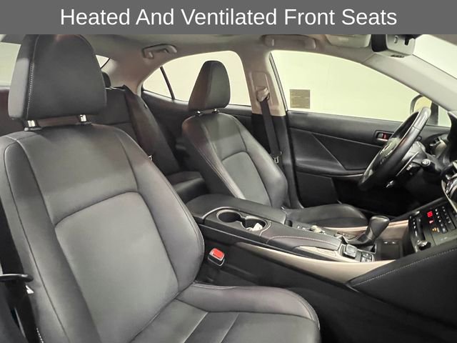 Used 2018 Lexus IS 300 w/ Comfort Package image 11
