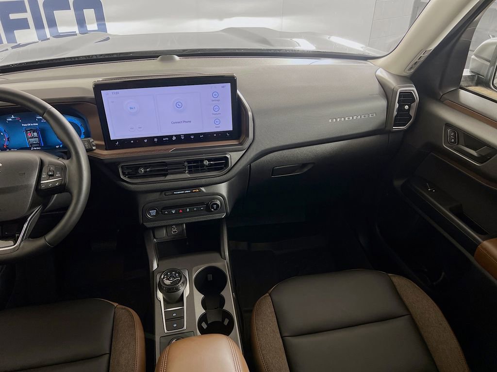 Used 2025 Ford Bronco Sport Outer Banks image 28