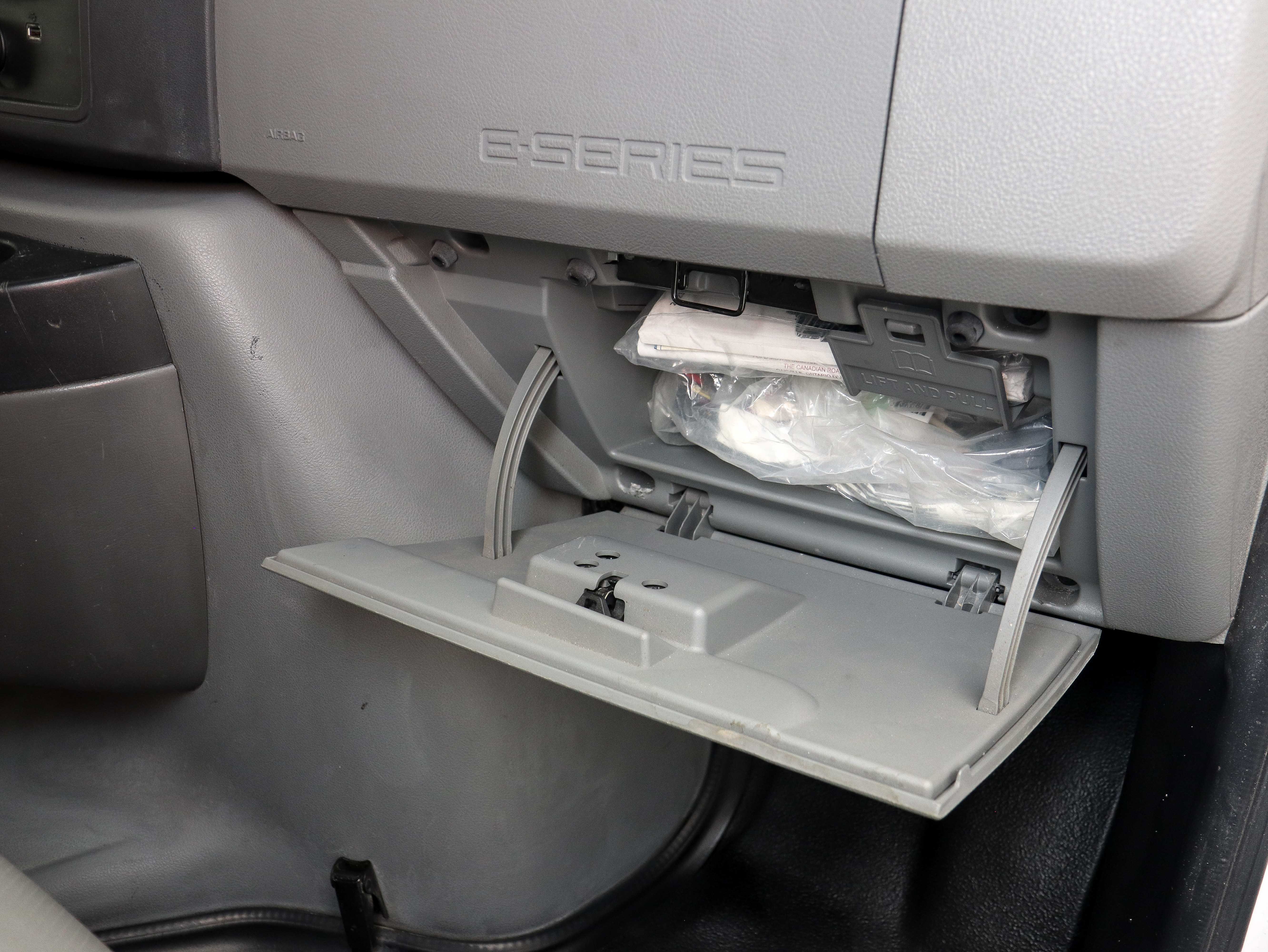 Used 2023 Ford E-450 and Econoline 450 Super Duty w/ Power Windows & Locks Group RWD image 20