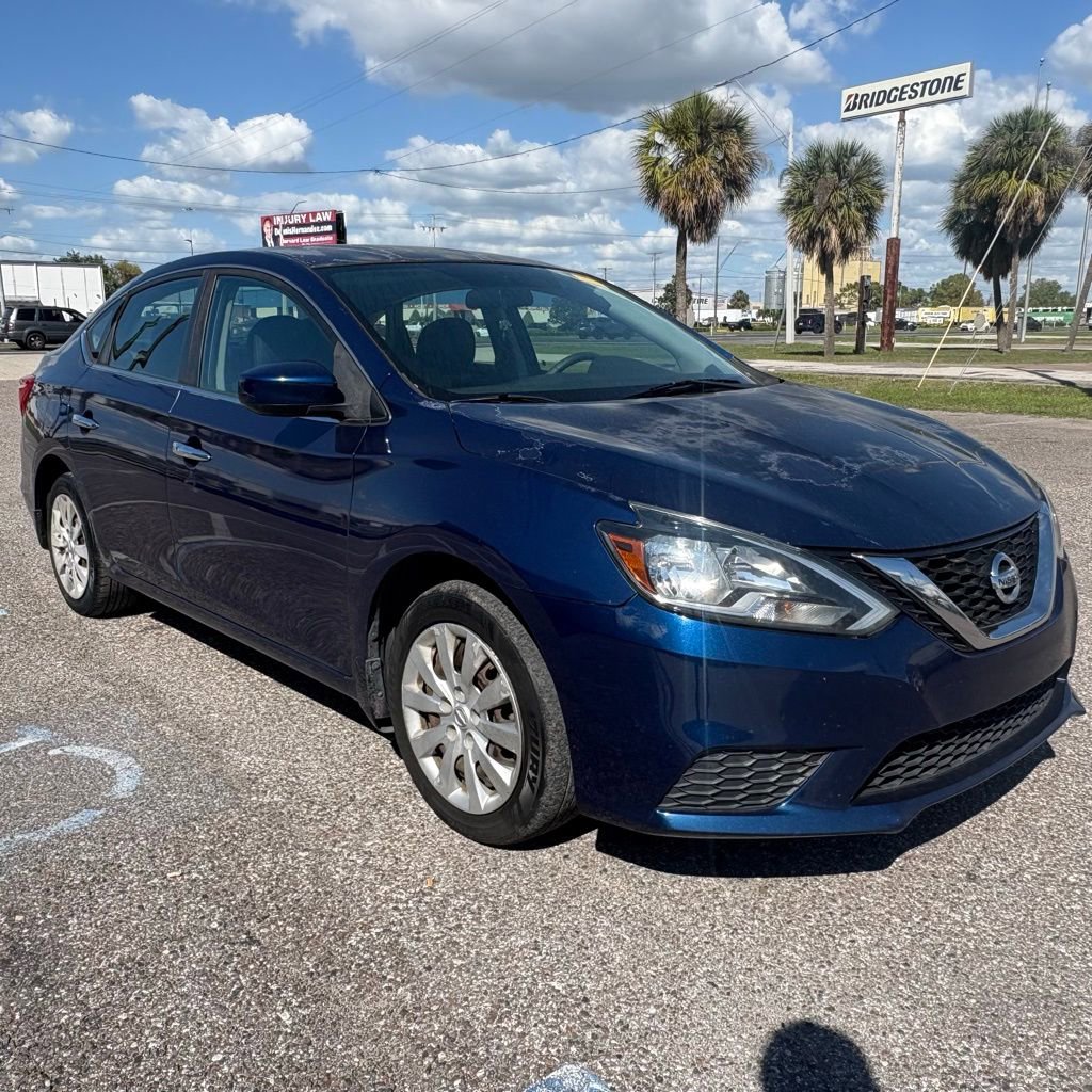 Used 2016 Nissan Sentra SV image 1