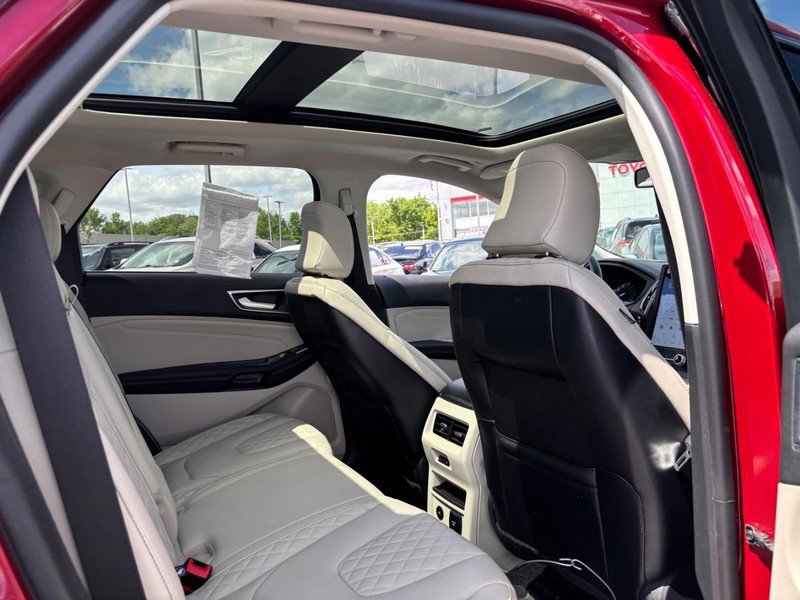 Used 2024 Ford Edge Titanium w/ Titanium Elite Package AWD/4WD image 10