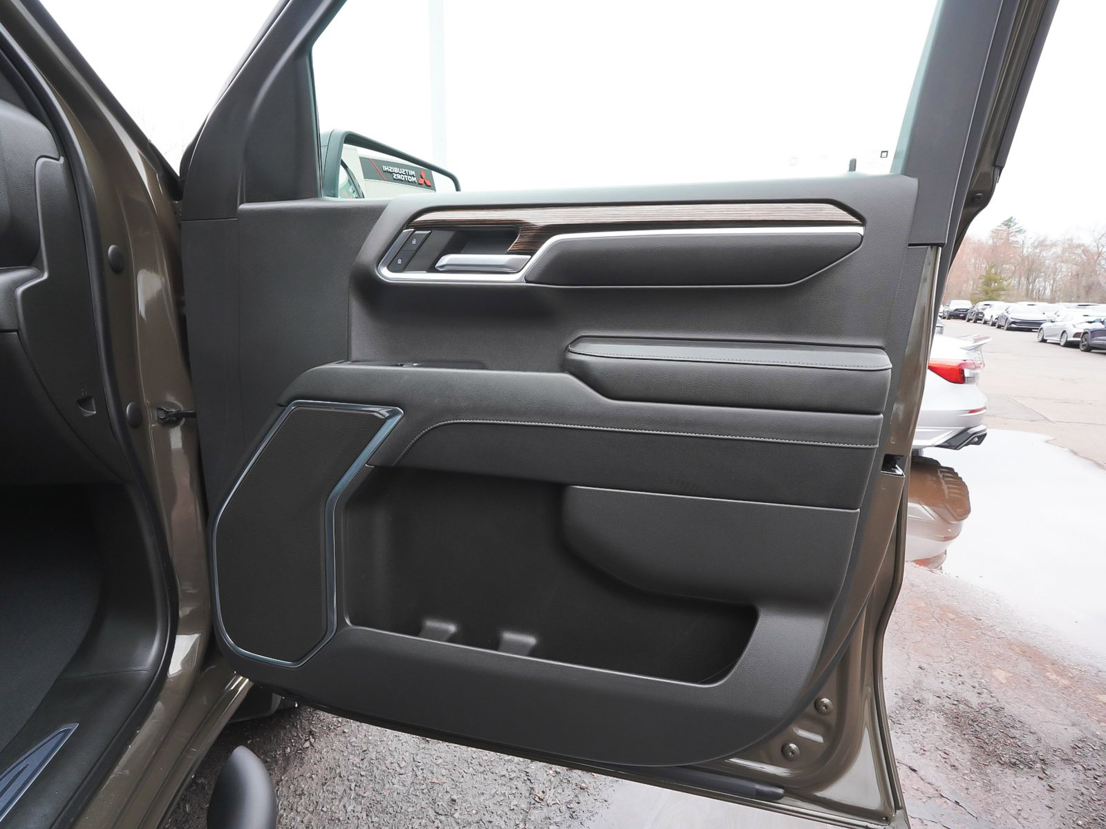 Used 2023 GMC Sierra 1500 Elevation image 13