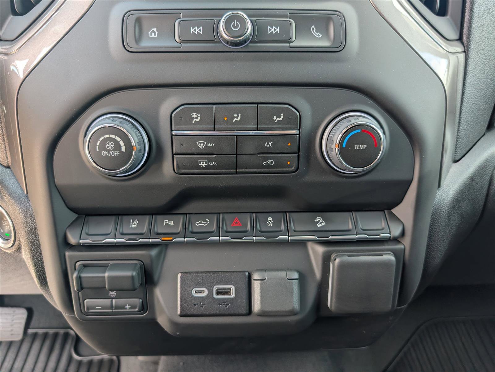 New 2026 Chevrolet Silverado 2500 Custom w/ Custom Value Package image 28