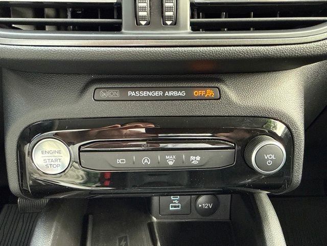 Used 2023 Ford Escape Active w/ Tech Pack #2 AWD/4WD image 25