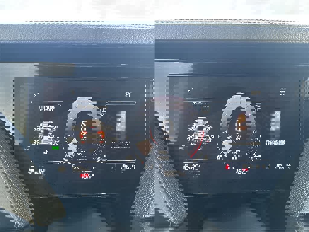 Used 2025 GMC Yukon Denali image 16