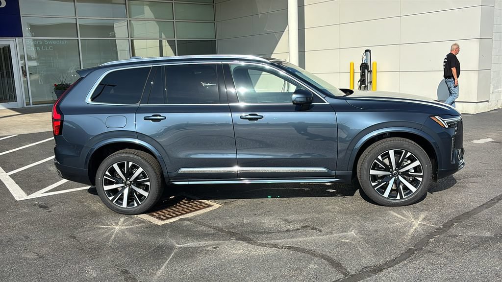 New 2026 Volvo XC90 B5 Core w/ Protection Package Premier AWD/4WD image 27