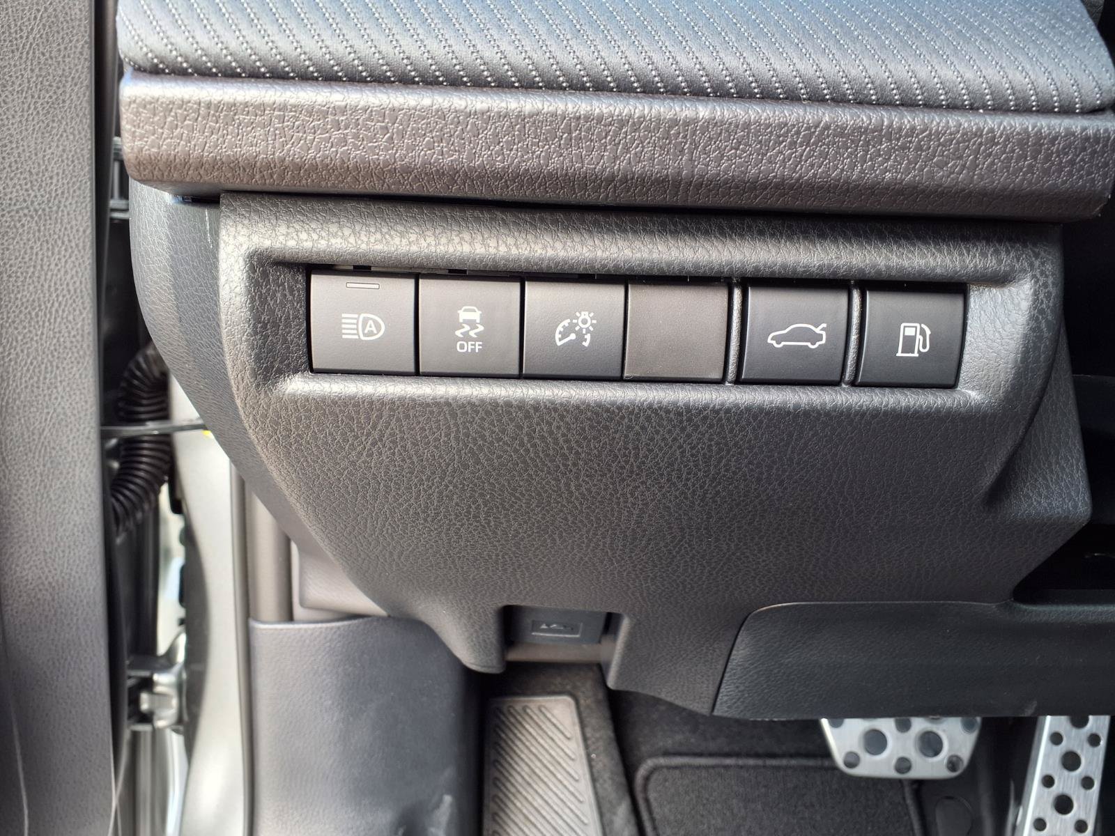 New 2026 Toyota Camry SE w/ Convenience Package FWD image 22