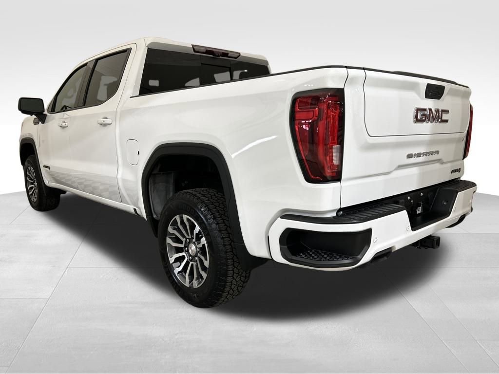 Used 2020 GMC Sierra 1500 AT4 w/ AT4 Premium Package image 3