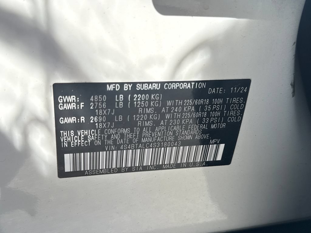 Used 2025 Subaru Outback Onyx Edition AWD/4WD image 24