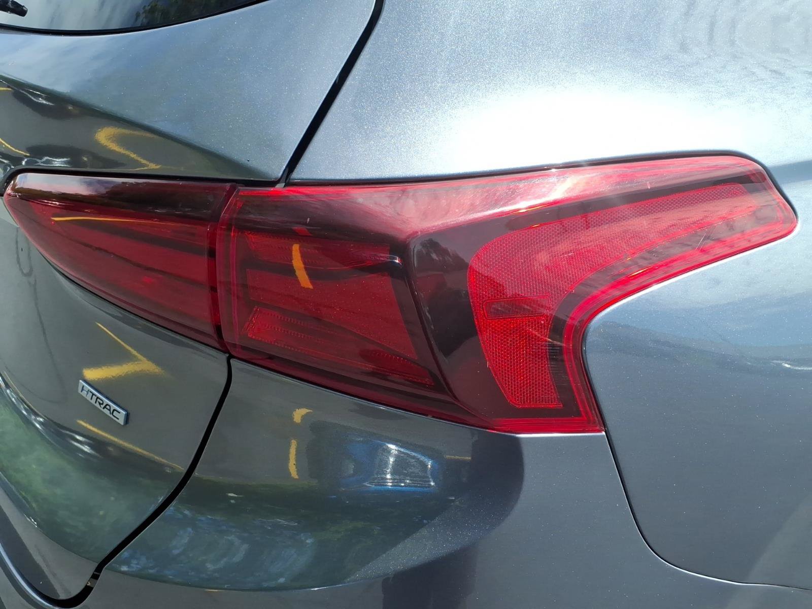 Used 2019 Hyundai Santa Fe SE AWD/4WD image 14
