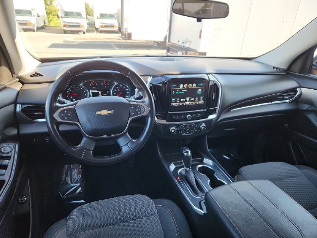 Used 2018 Chevrolet Traverse LT FWD image 34