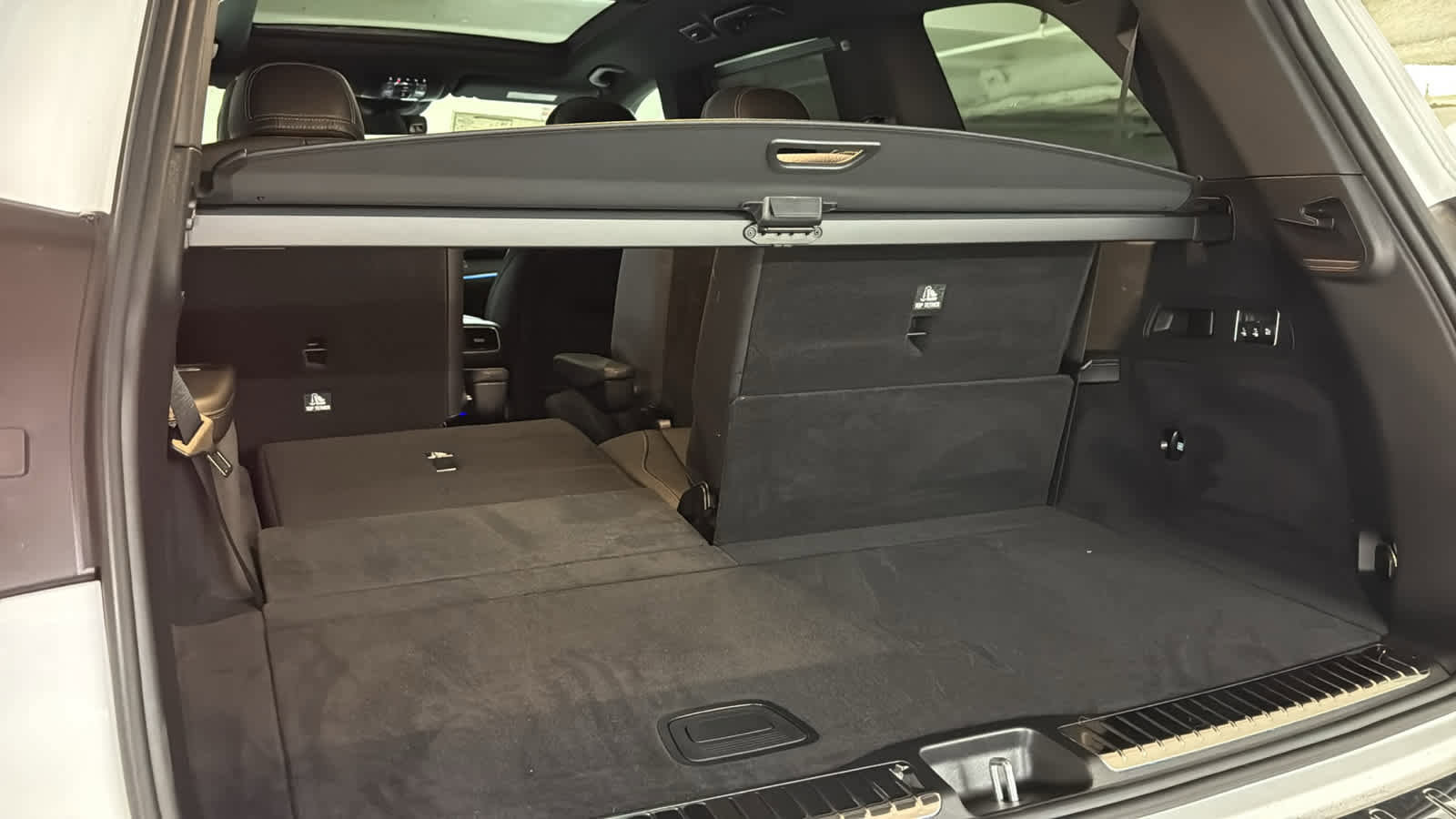 New 2026 Mercedes-Benz GLS 580 4MATIC image 30