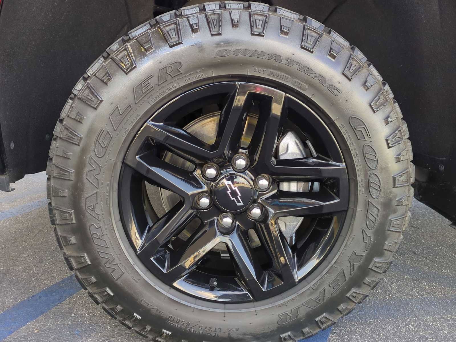 Used 2022 Chevrolet Silverado 1500 Custom Trail Boss AWD/4WD image 27