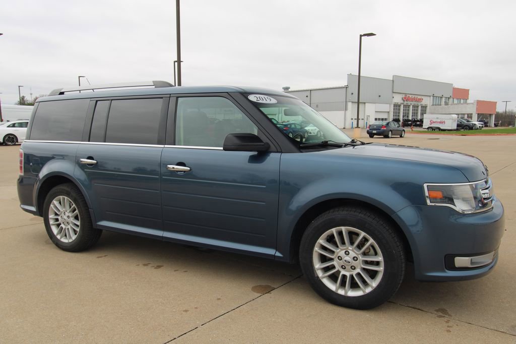 Used 2019 Ford Flex SEL w/ Equipment Group 202A image 3