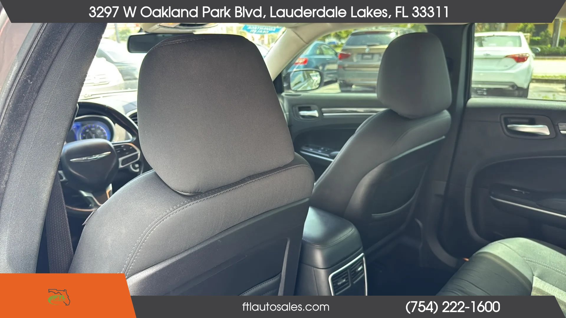 Used 2019 Chrysler 300 Touring w/ Sport Appearance Package RWD image 24