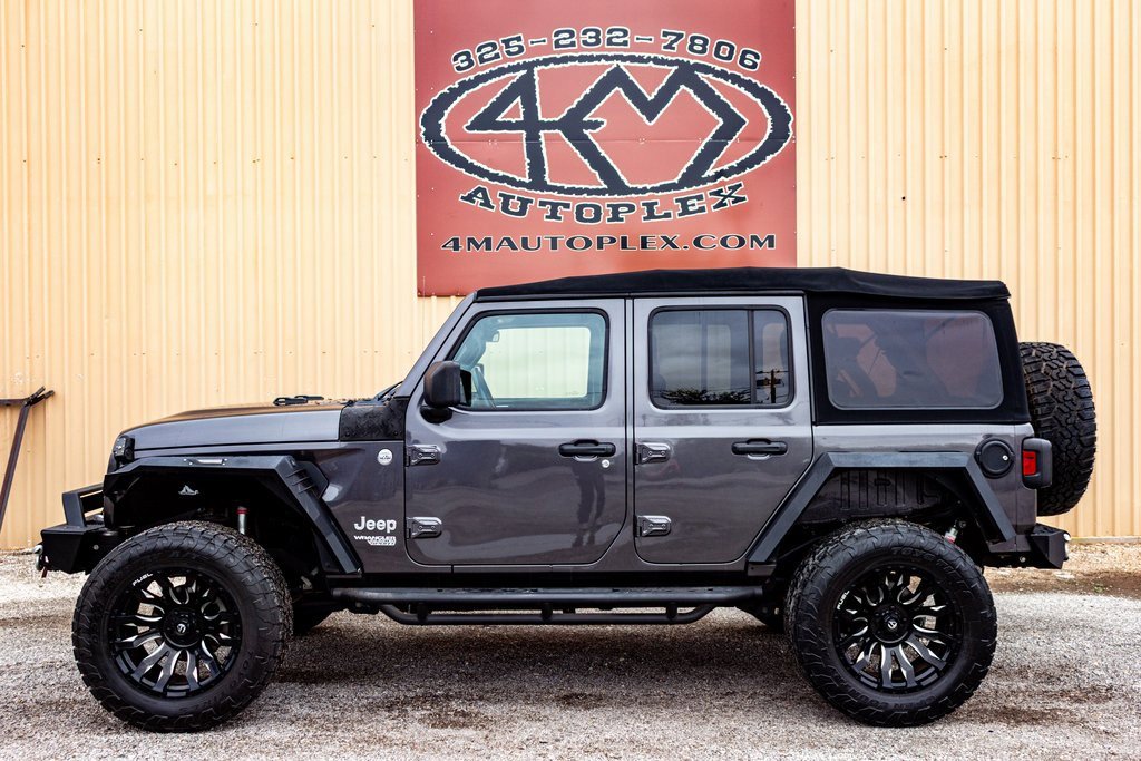 Used 2018 Jeep Wrangler Unlimited Sport S image 7