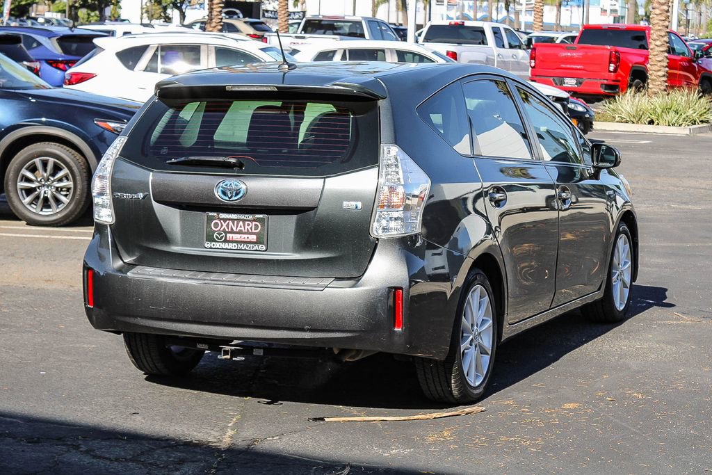 Used 2012 Toyota Prius V Five FWD image 4