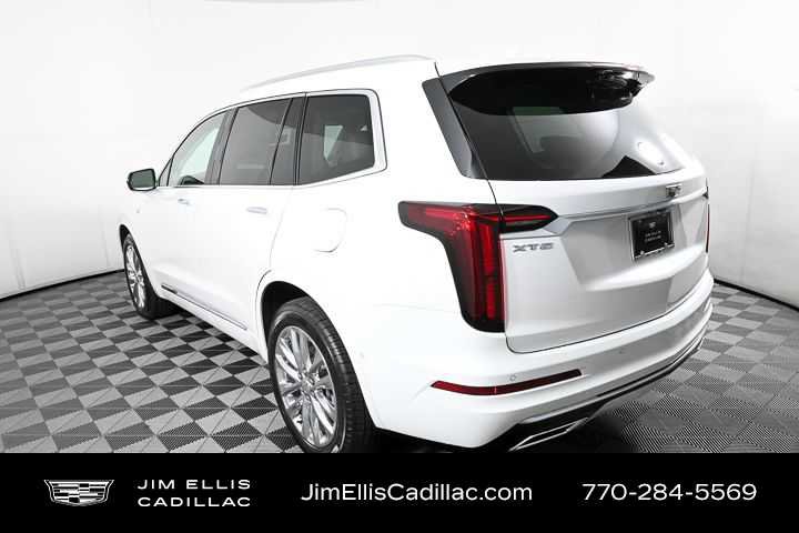 New 2025 Cadillac XT6 Premium Luxury w/ Technology Package image 3