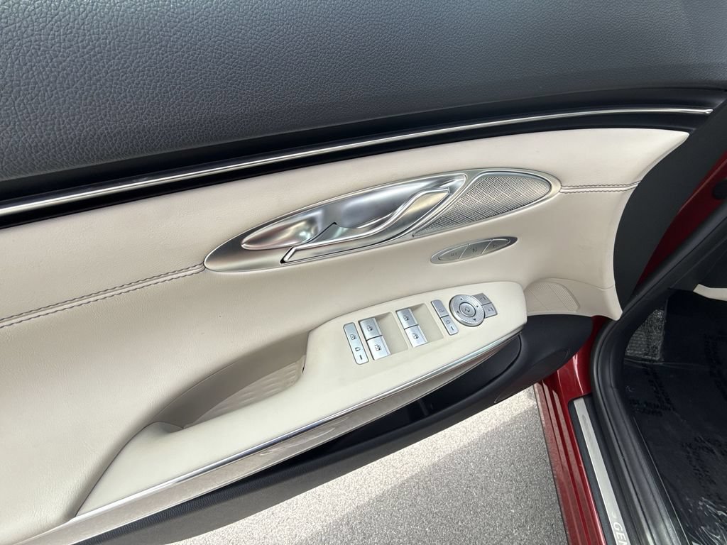 Used 2022 Genesis GV70 2.5T w/ Select Package AWD/4WD image 13