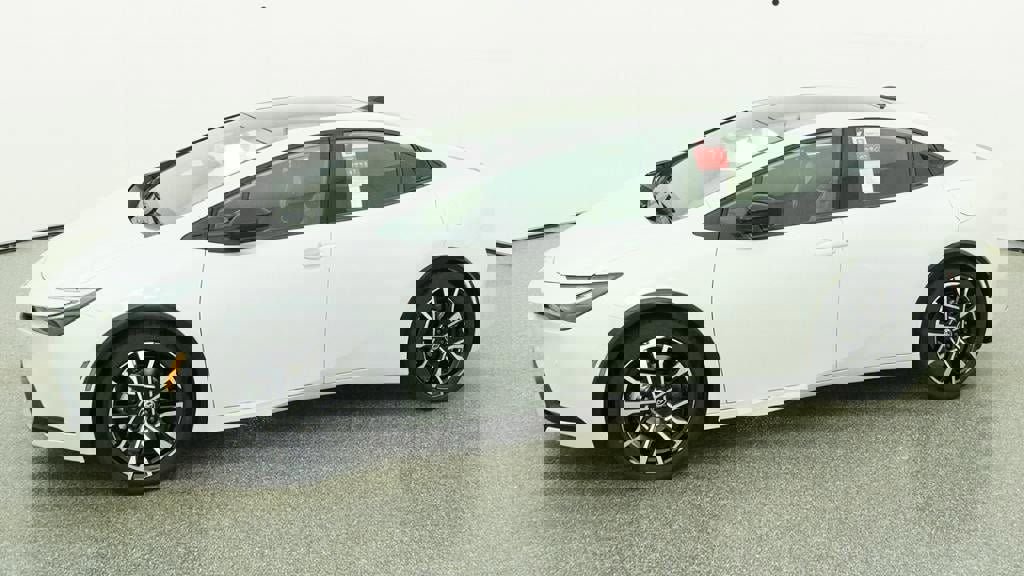 New 2026 Toyota Prius Plug-In Hybrid image 2