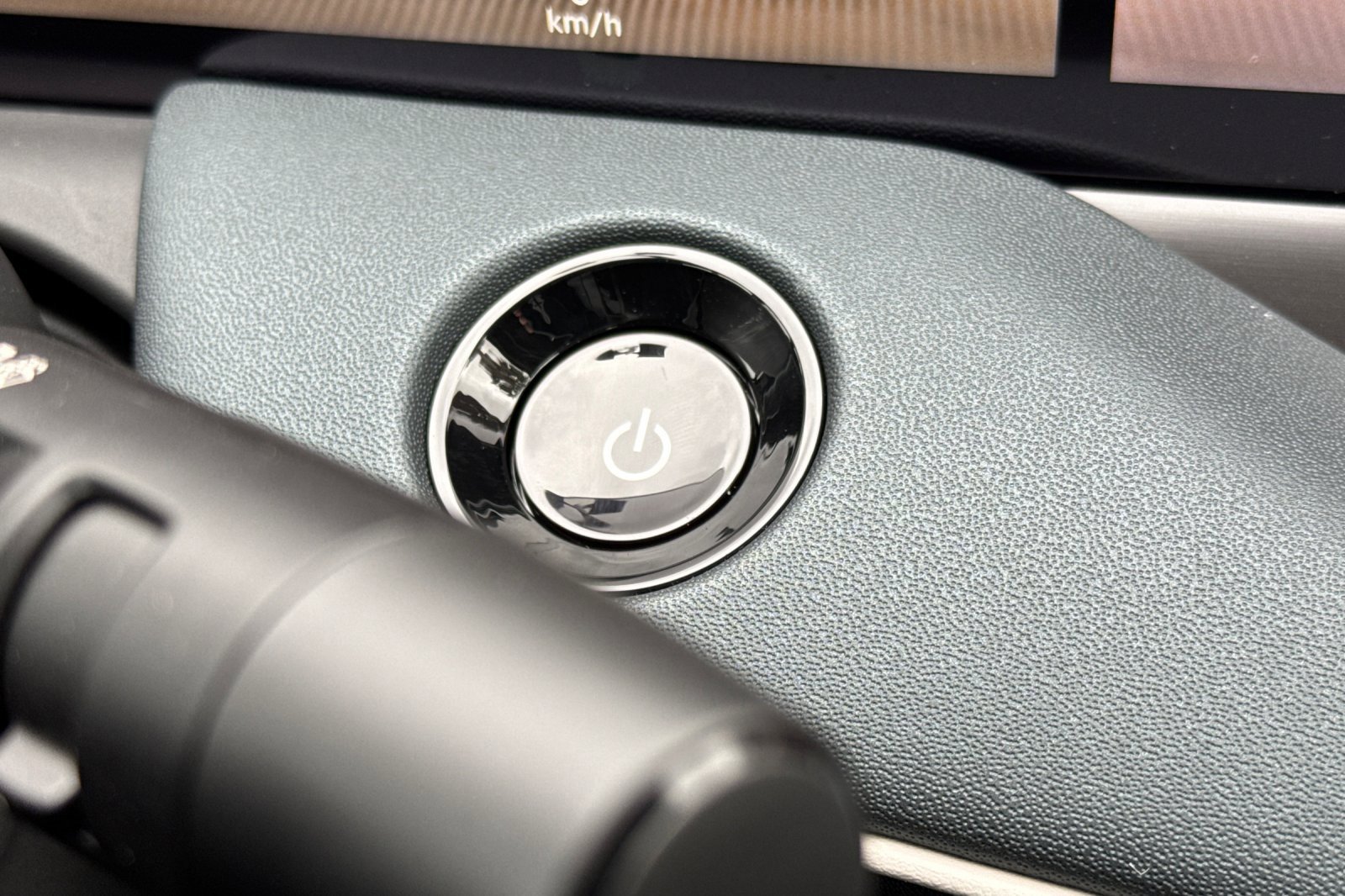 New 2026 Nissan Leaf Platinum+ w/ Cargo Package (Platinum+) image 20