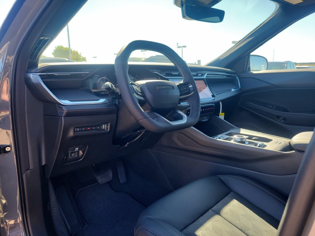 New 2027 Jeep Cherokee Overland AWD/4WD image 13