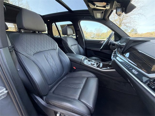 Used 2025 BMW X5 xDrive50e image 27