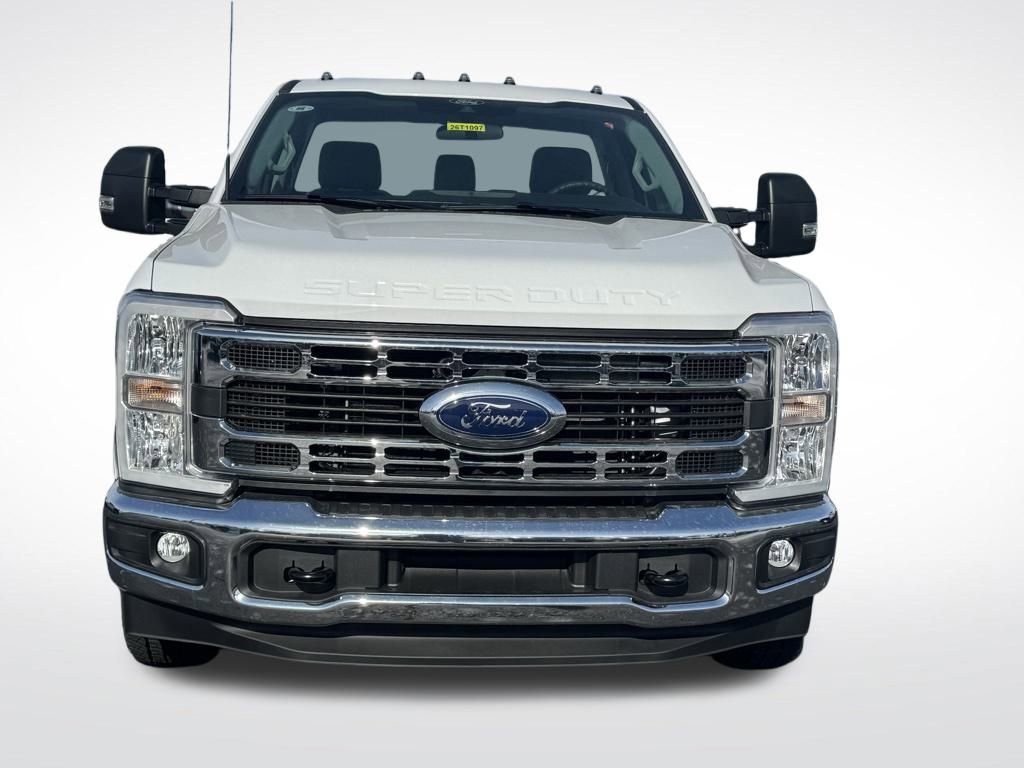 New 2026 Ford F350 XL w/ XL Chrome Package image 10
