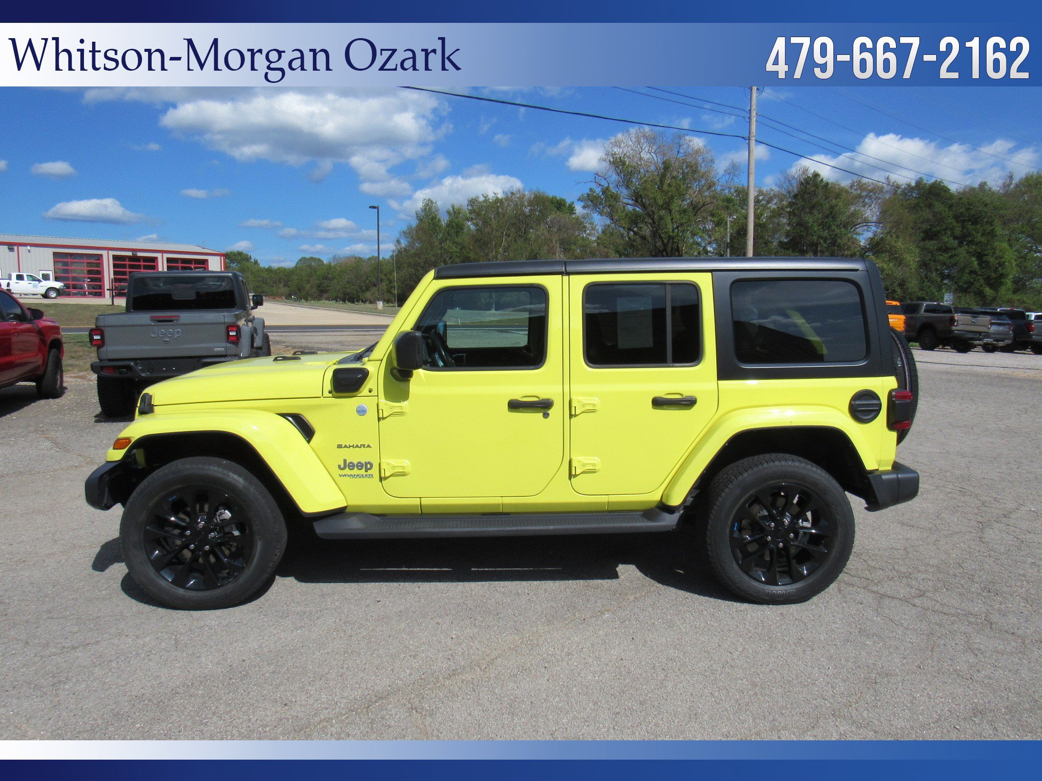 Used 2022 Jeep Wrangler Unlimited Sahara w/ Cold Weather Group AWD/4WD image 7