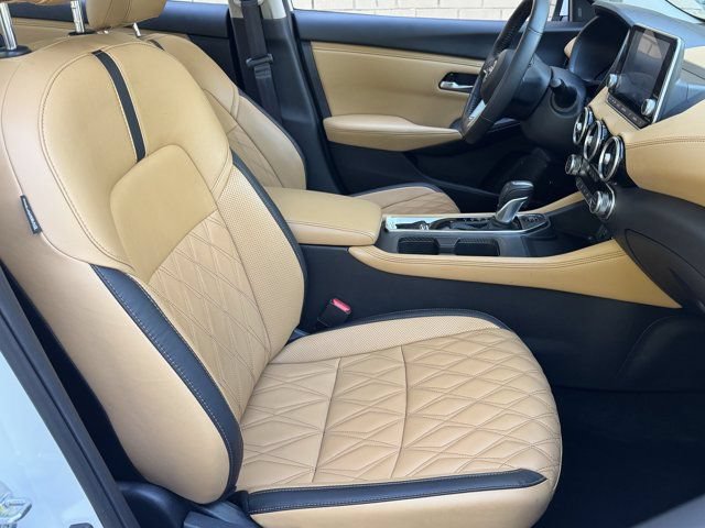 Used 2025 Nissan Sentra SV w/ SV Premium Package FWD image 10